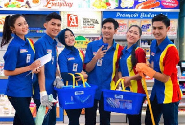 karyawan indomaret