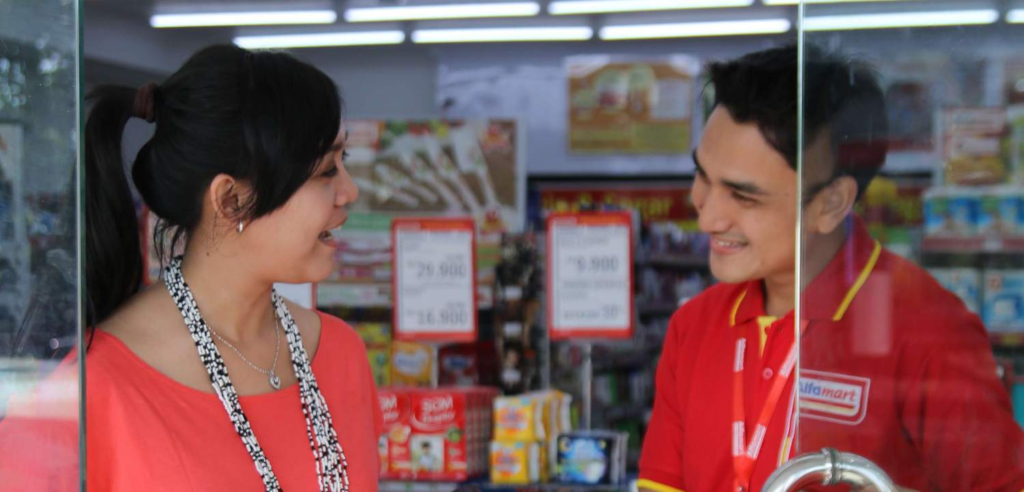 pelayanan alfamart