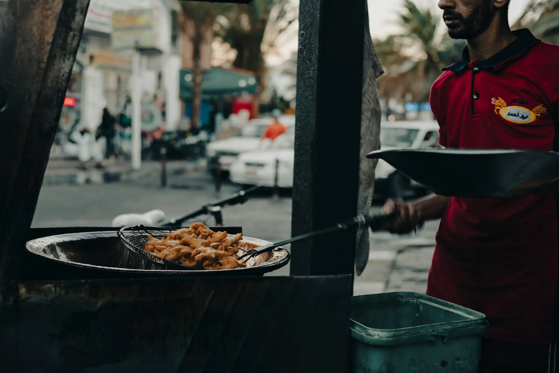 alat penggorengan tanpa minyak (air fryer)